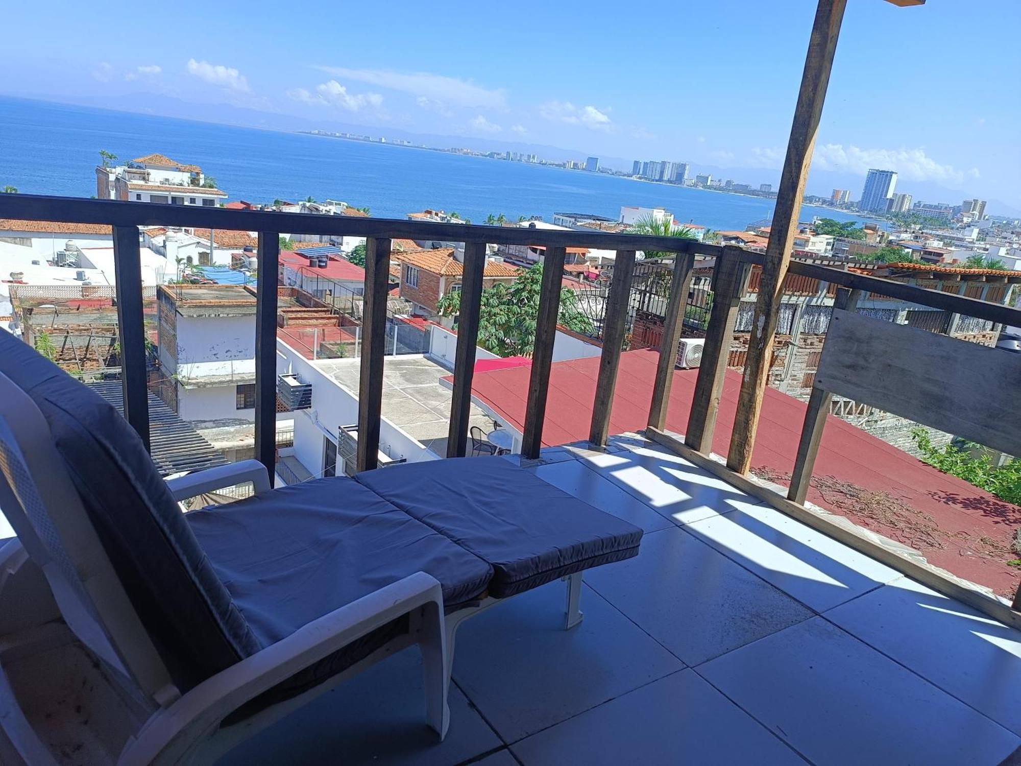Con Terraza Y Privadas Vista Mar Cerca Malecon Holiday home *