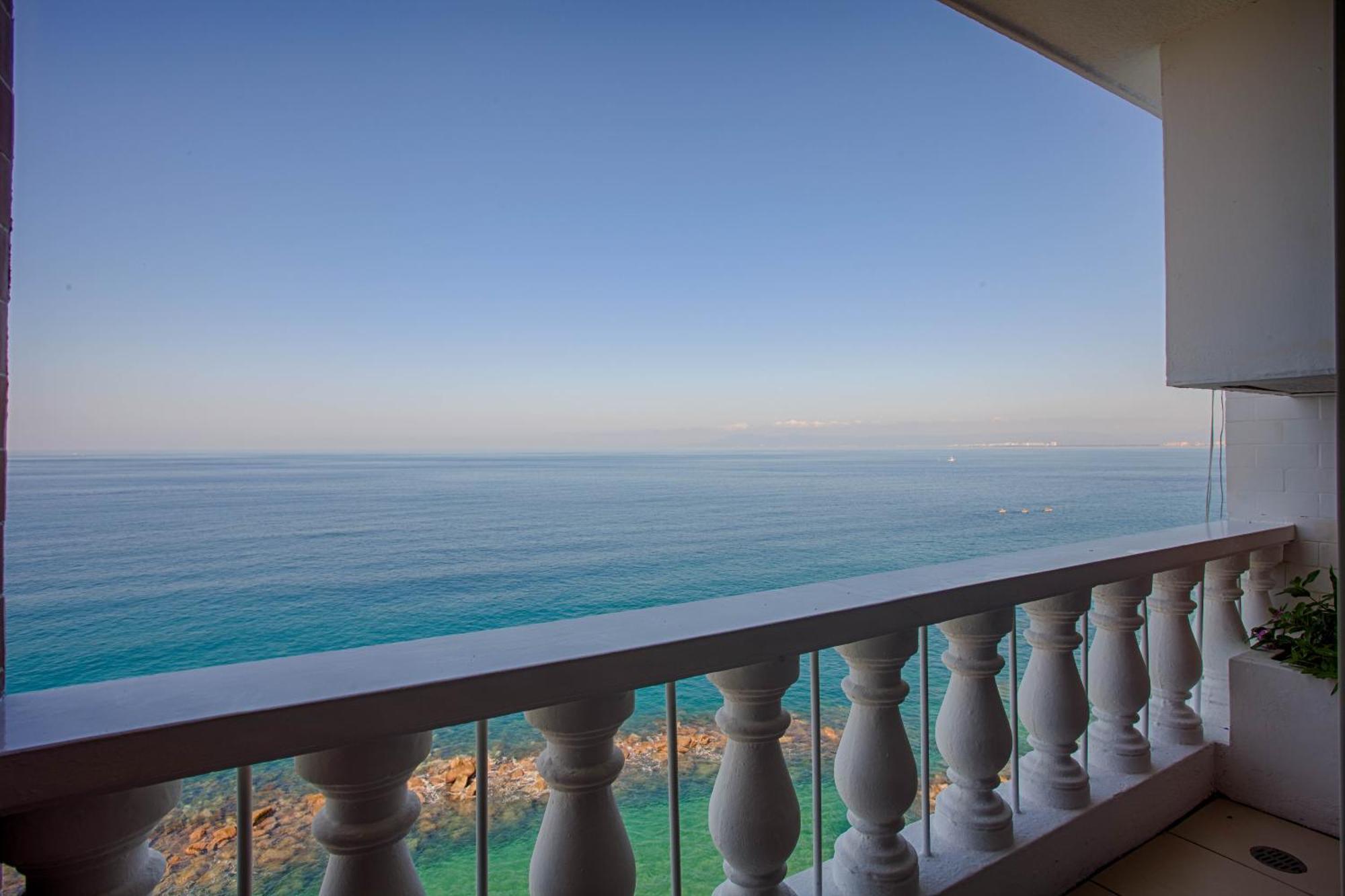 Costa Sur &