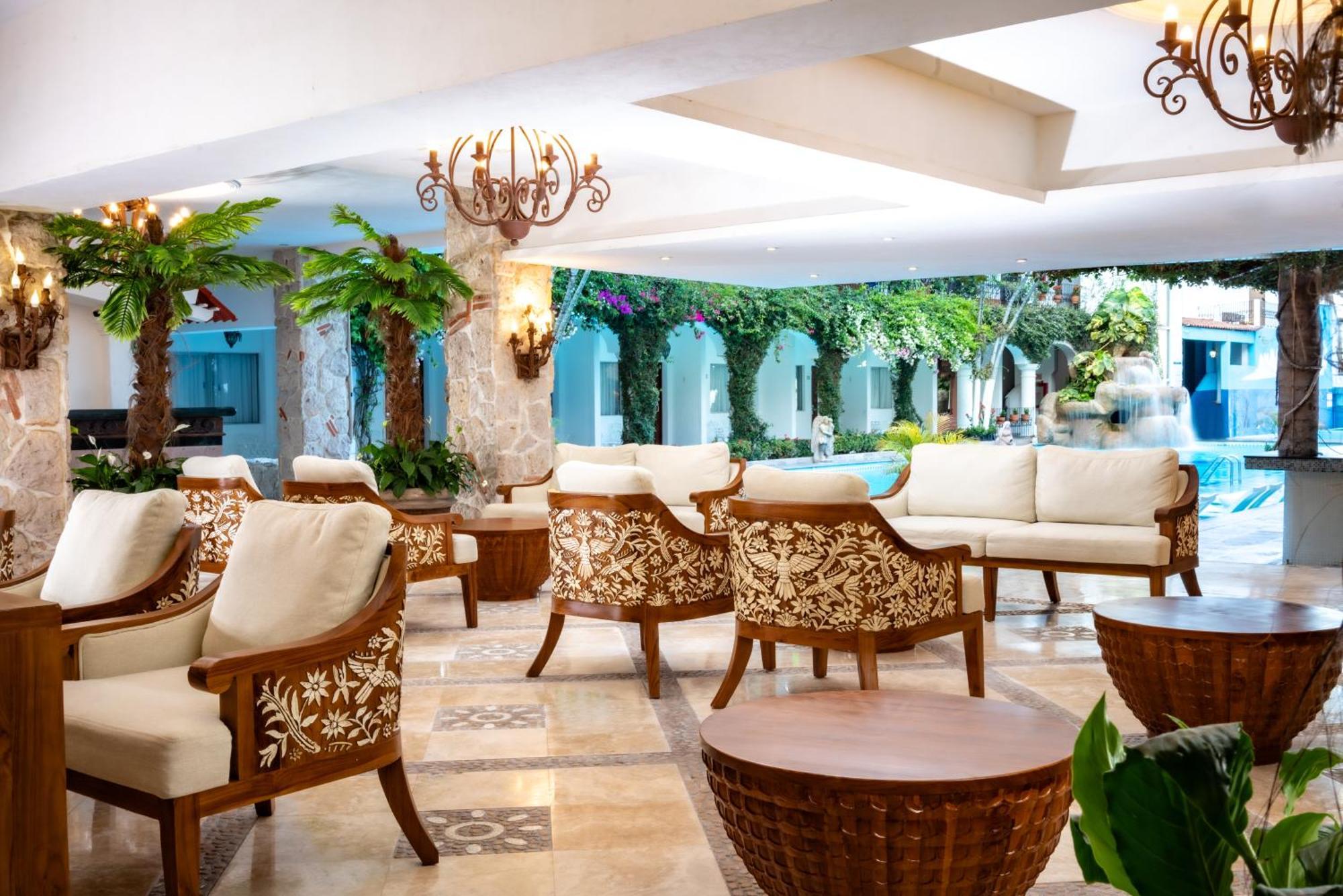 Playa Arcos Hotel