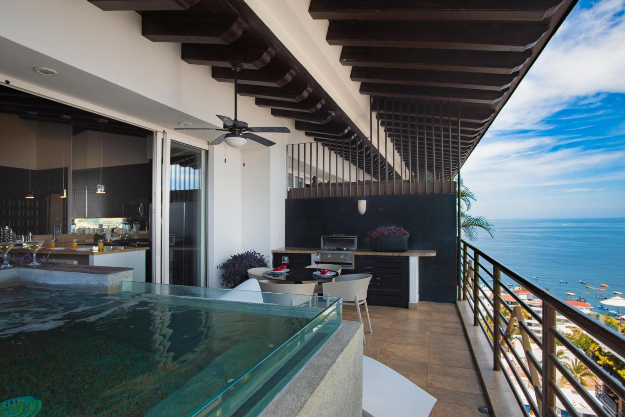 Pinnacle 180 Apartment Puerto Vallarta
