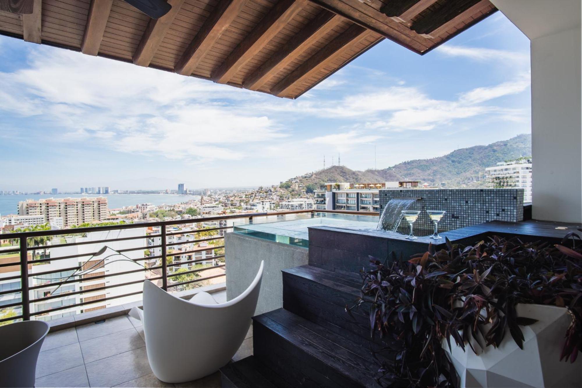 Apartment Pinnacle 180 Puerto Vallarta
