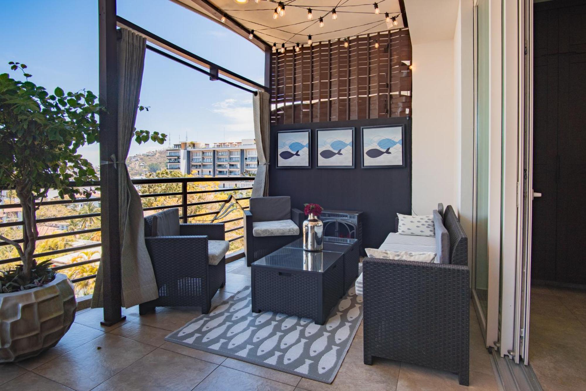 Pinnacle 180 Apartment