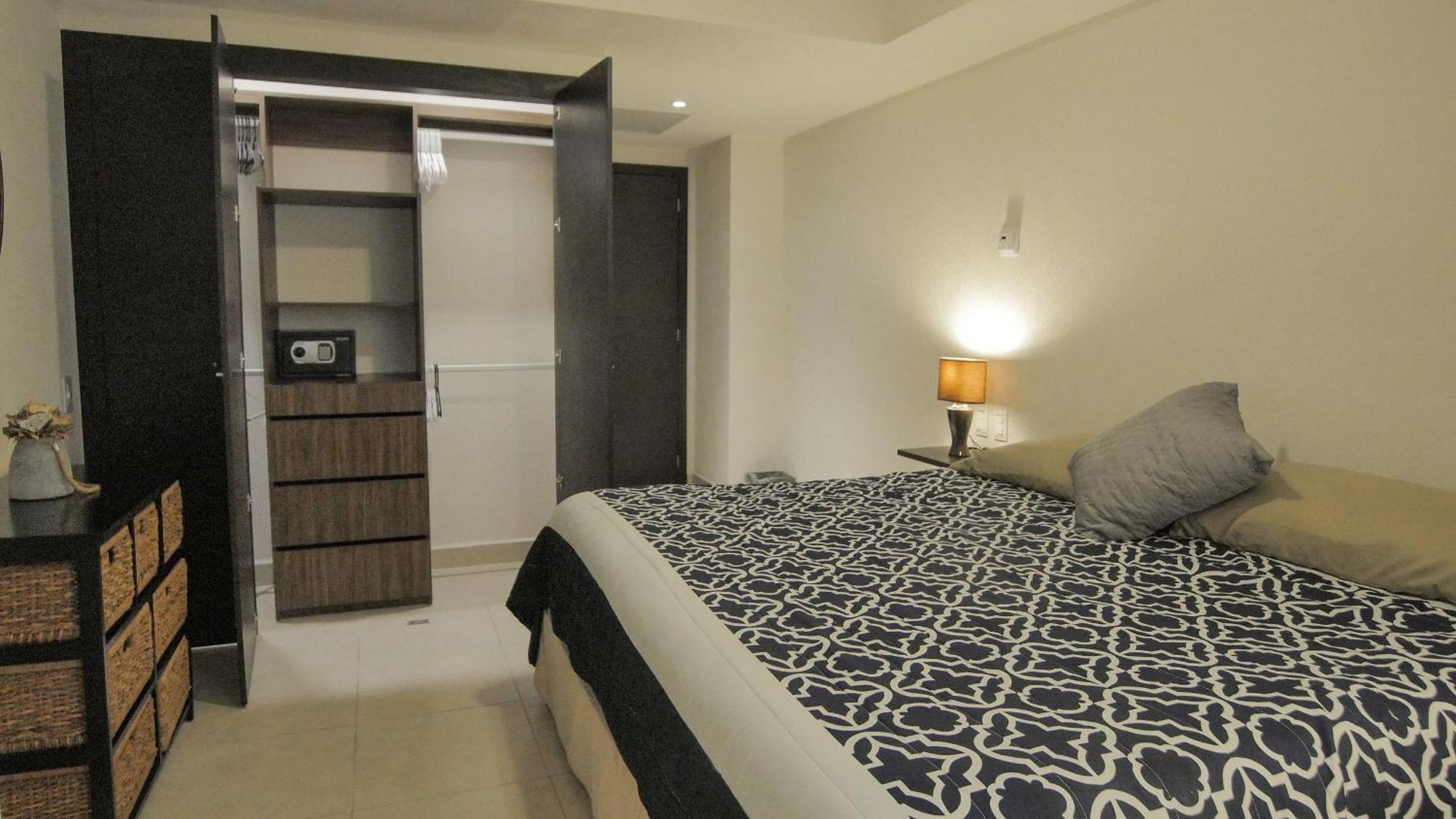 Beachfront Chic - Perfect 4home Office! * Puerto Vallarta