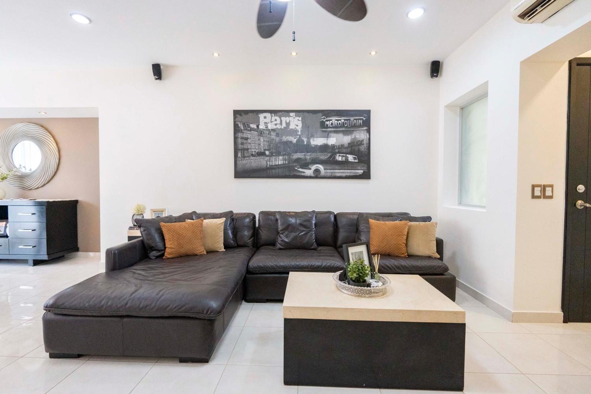 Apartments, 10min Drive, Shared Pool And Bbq