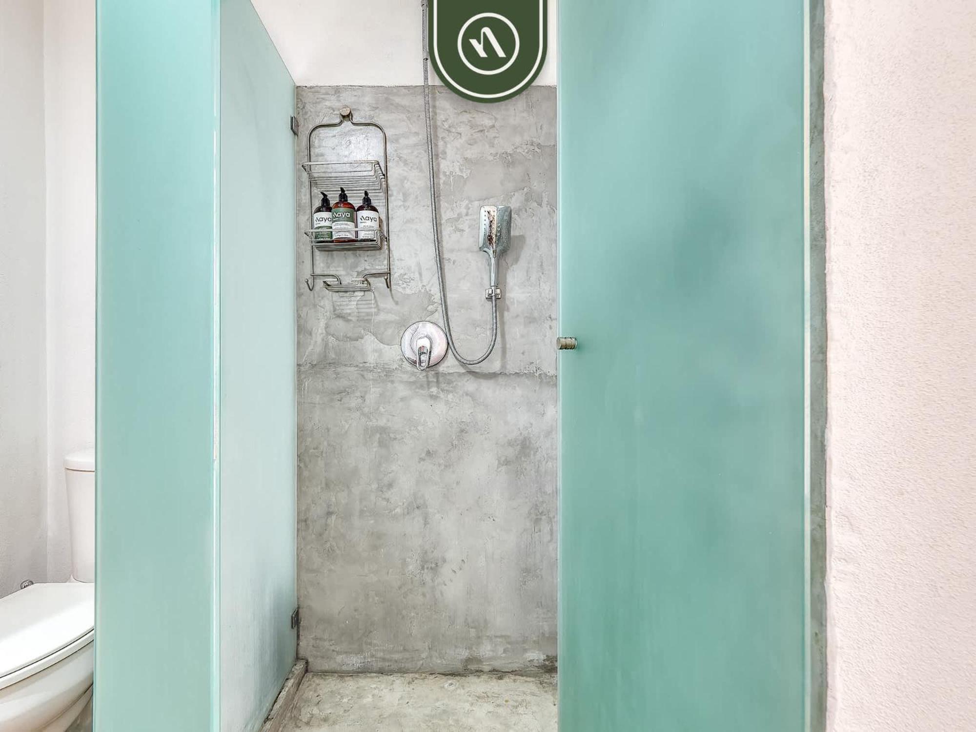 Ecofriendly 2br - Private Jacuzzi - Rooftop Apartment *