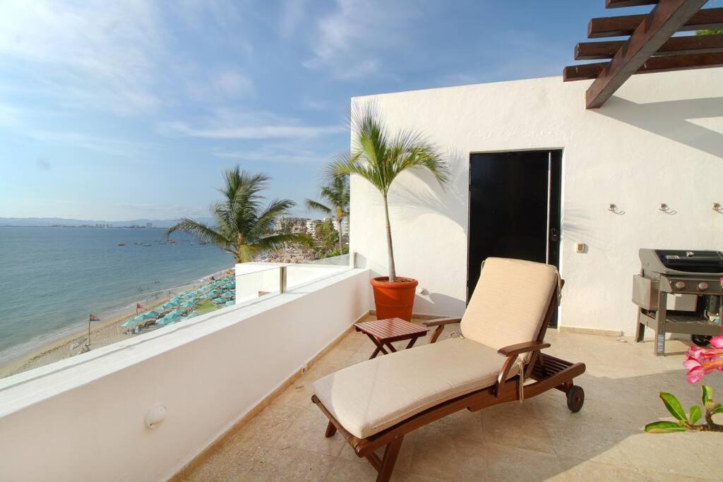 Two-story Beachfront Oasis