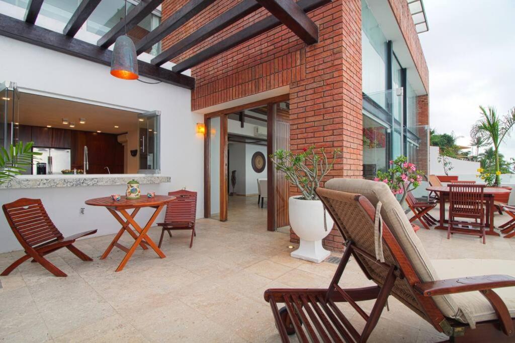 Two-story Beachfront Oasis