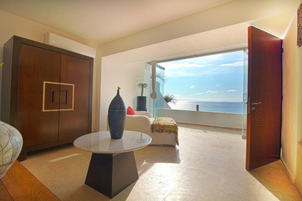 Two-story Beachfront Oasis Apartment Puerto Vallarta