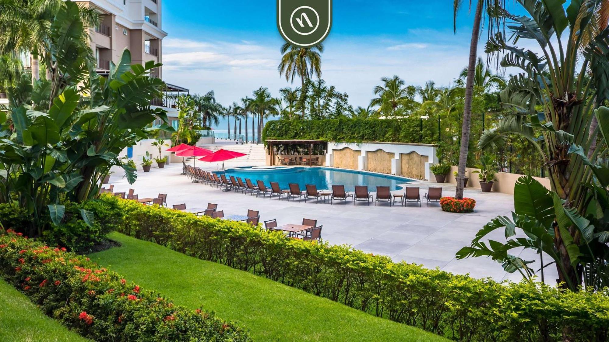 Oceanfront 4 Bedroom With Private Pool - * Puerto Vallarta