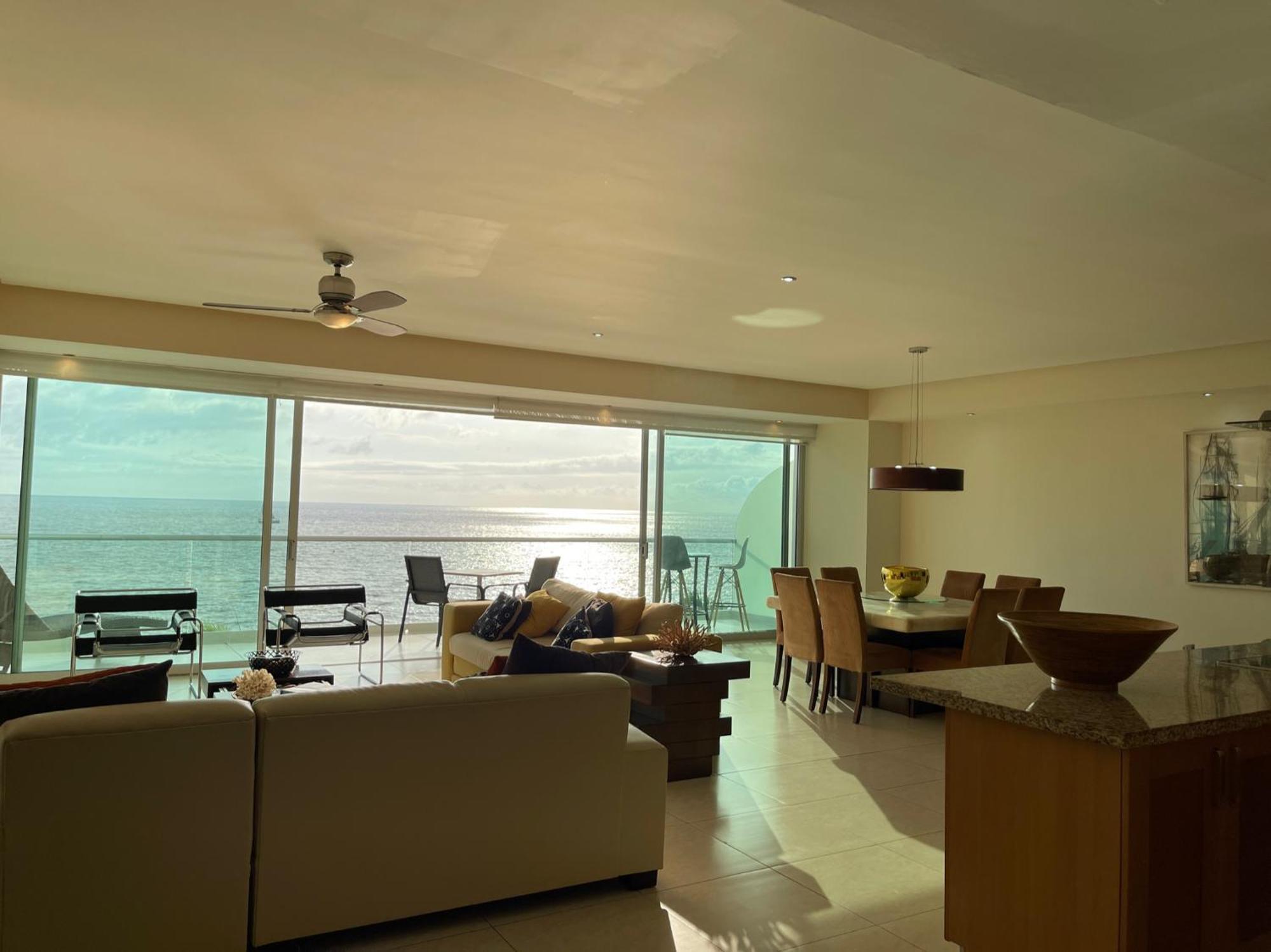 Peninsula 2b-t3 Apartment