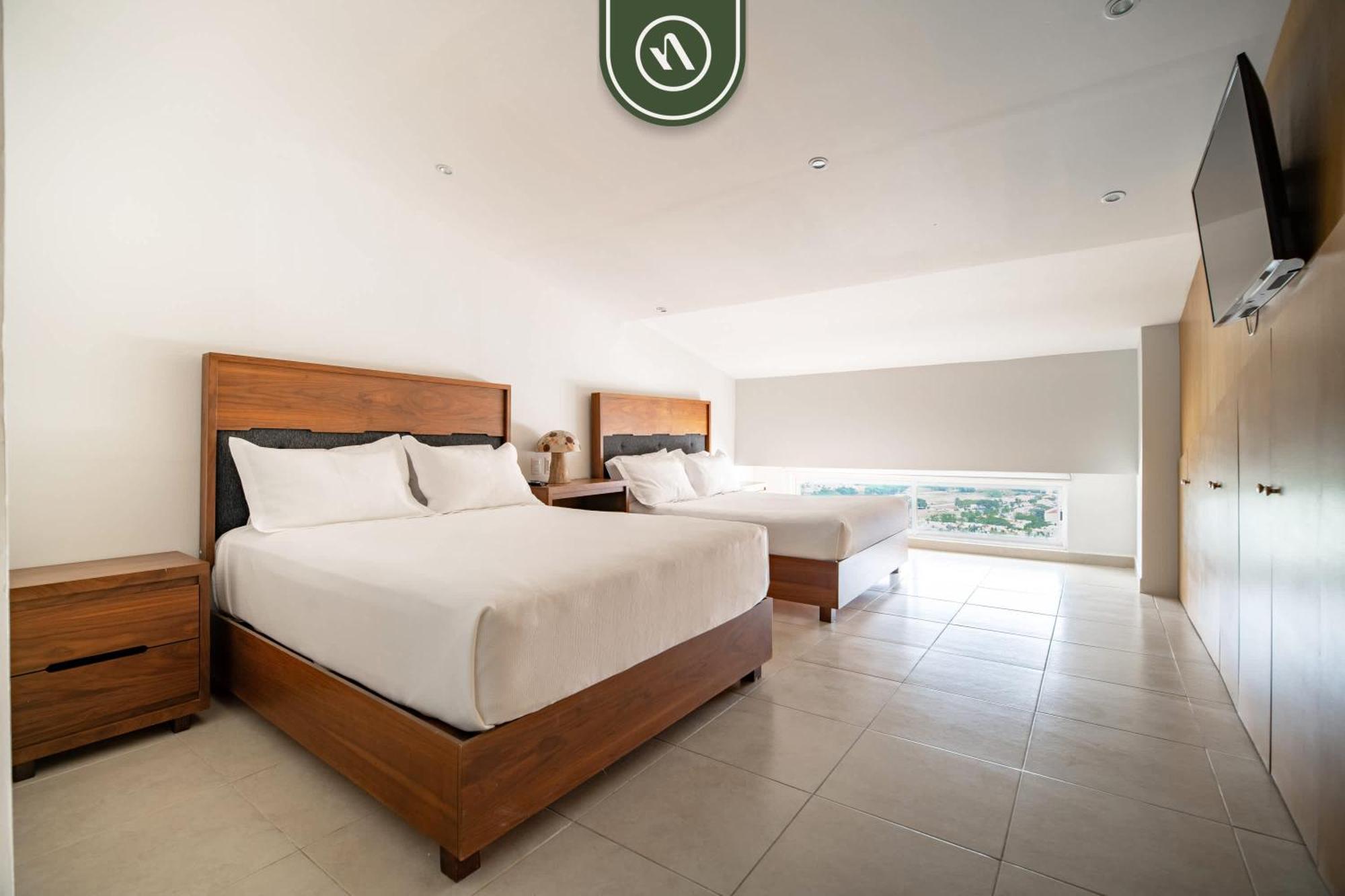 Oceanfront 4 Bedroom With Private Pool - Apartment