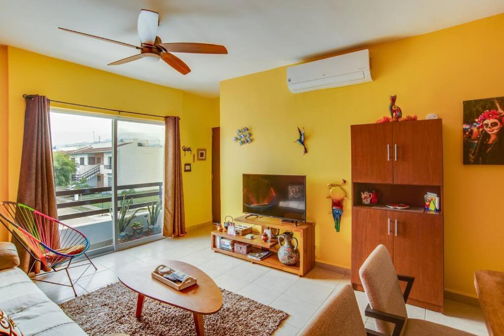 2 Bedroom With Pool Only 15 Min To Marina &