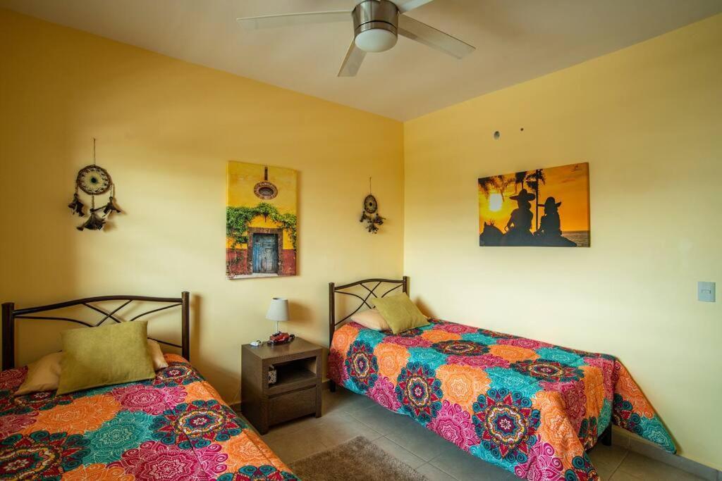 Apartment 2 Bedroom With Pool Only 15 Min To Marina & *