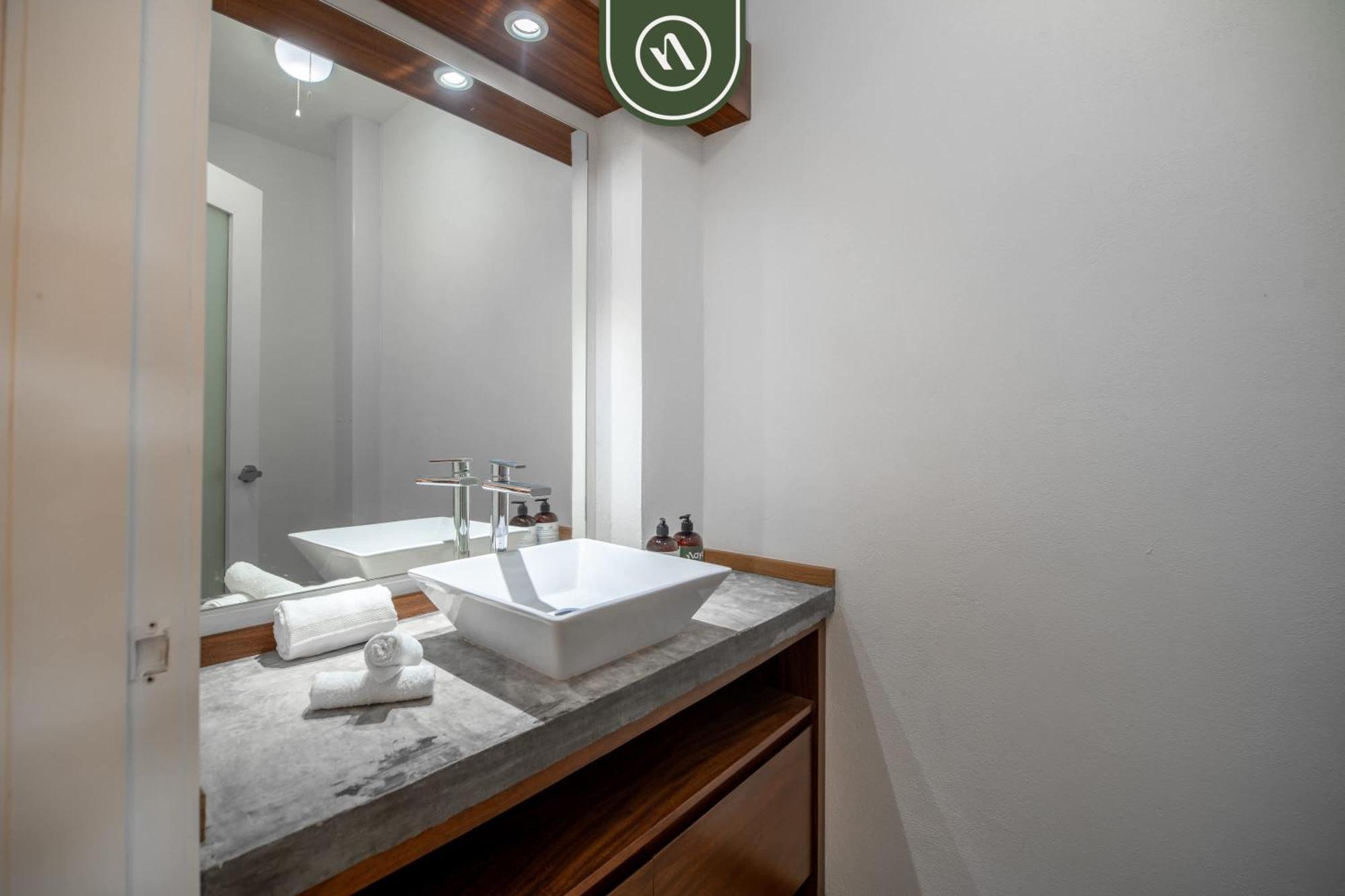 3 Bedroom - Private Terrace And Pool - Oceanview *