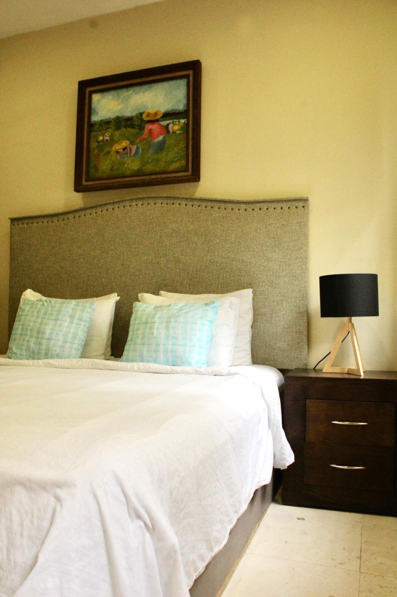 Villa Casa Canto Marina 21 Up To 14 Guest 7 Brm *