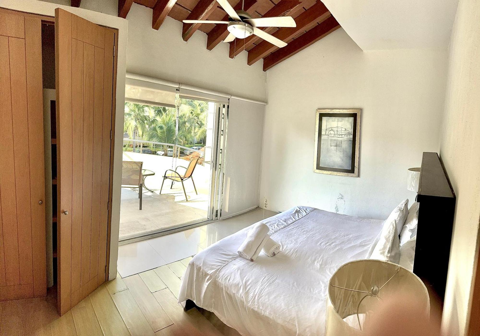Villa Casa Canto Marina 21 Up To 14 Guest 7 Brm