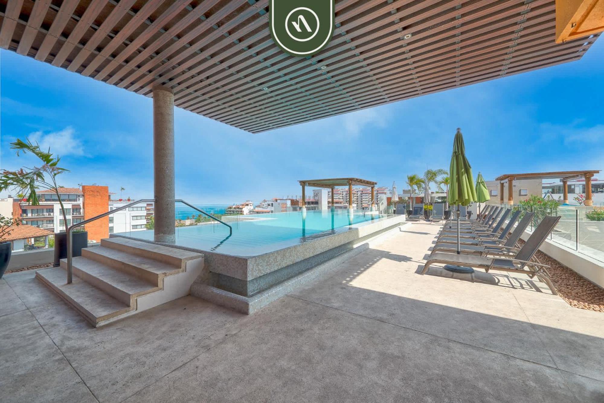 Apartment In Romantic Zone - Rooftop Pool - King Bed