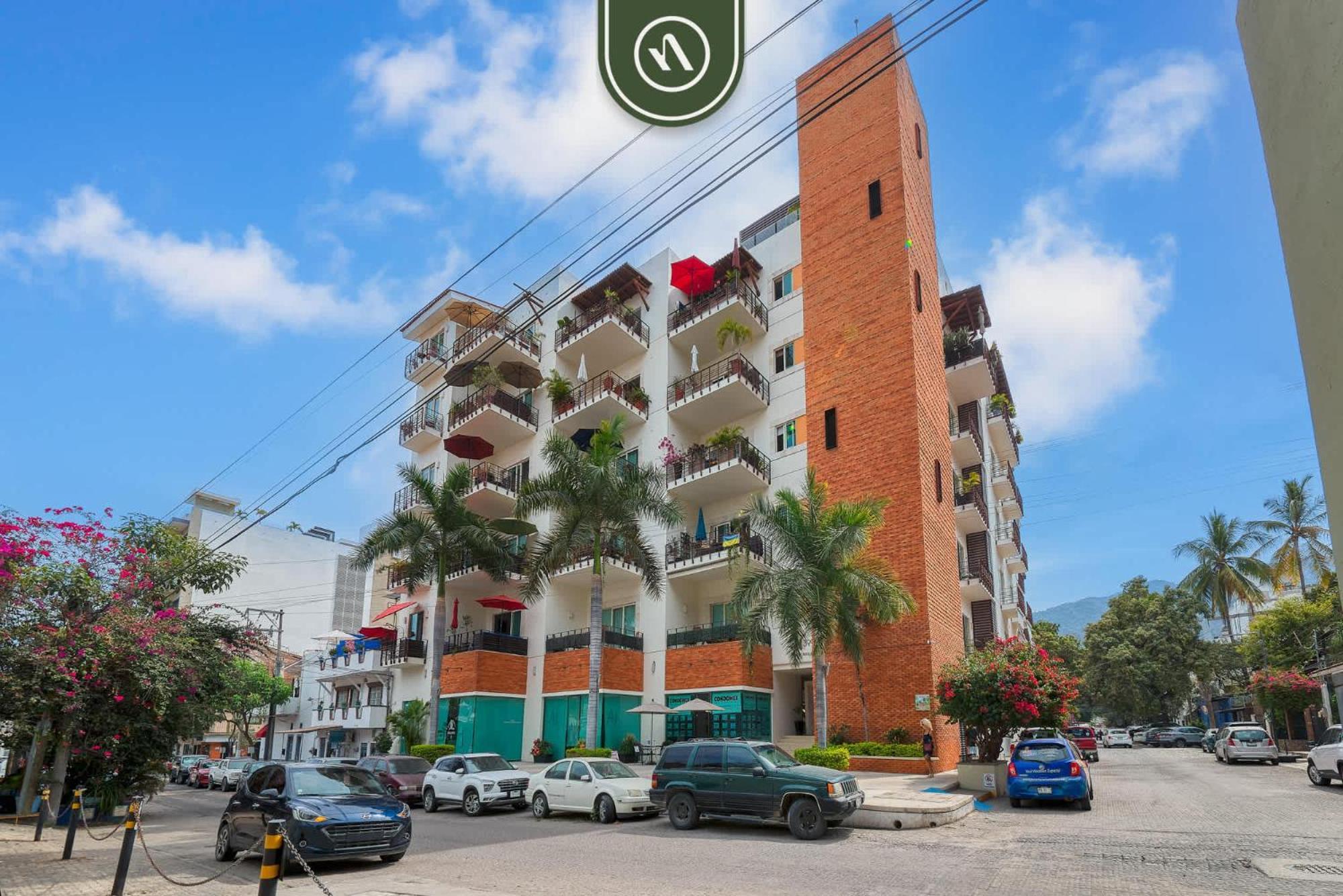 In Romantic Zone - Rooftop Pool - King Bed Puerto Vallarta