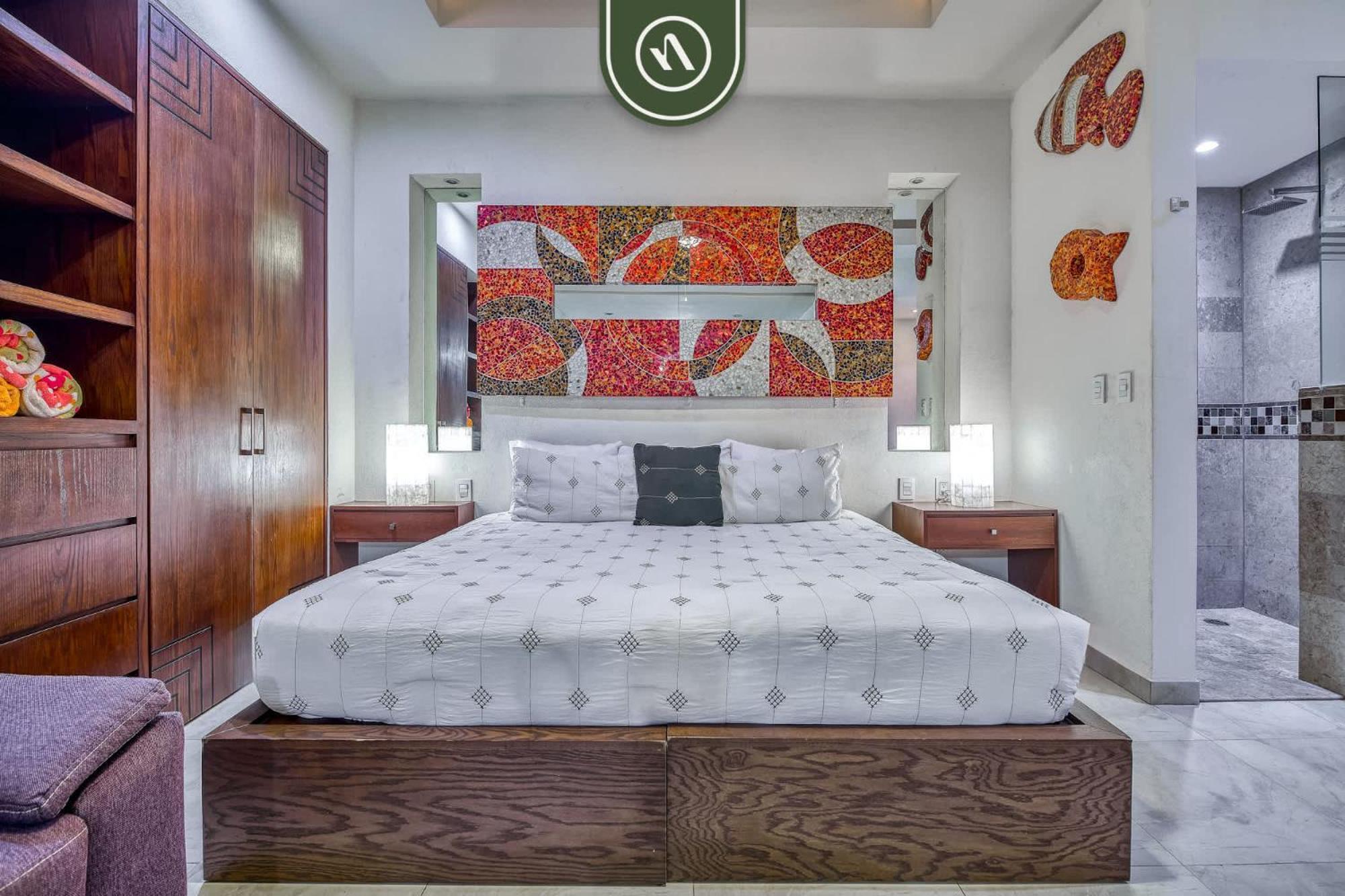 In Romantic Zone - Rooftop Pool - King Bed