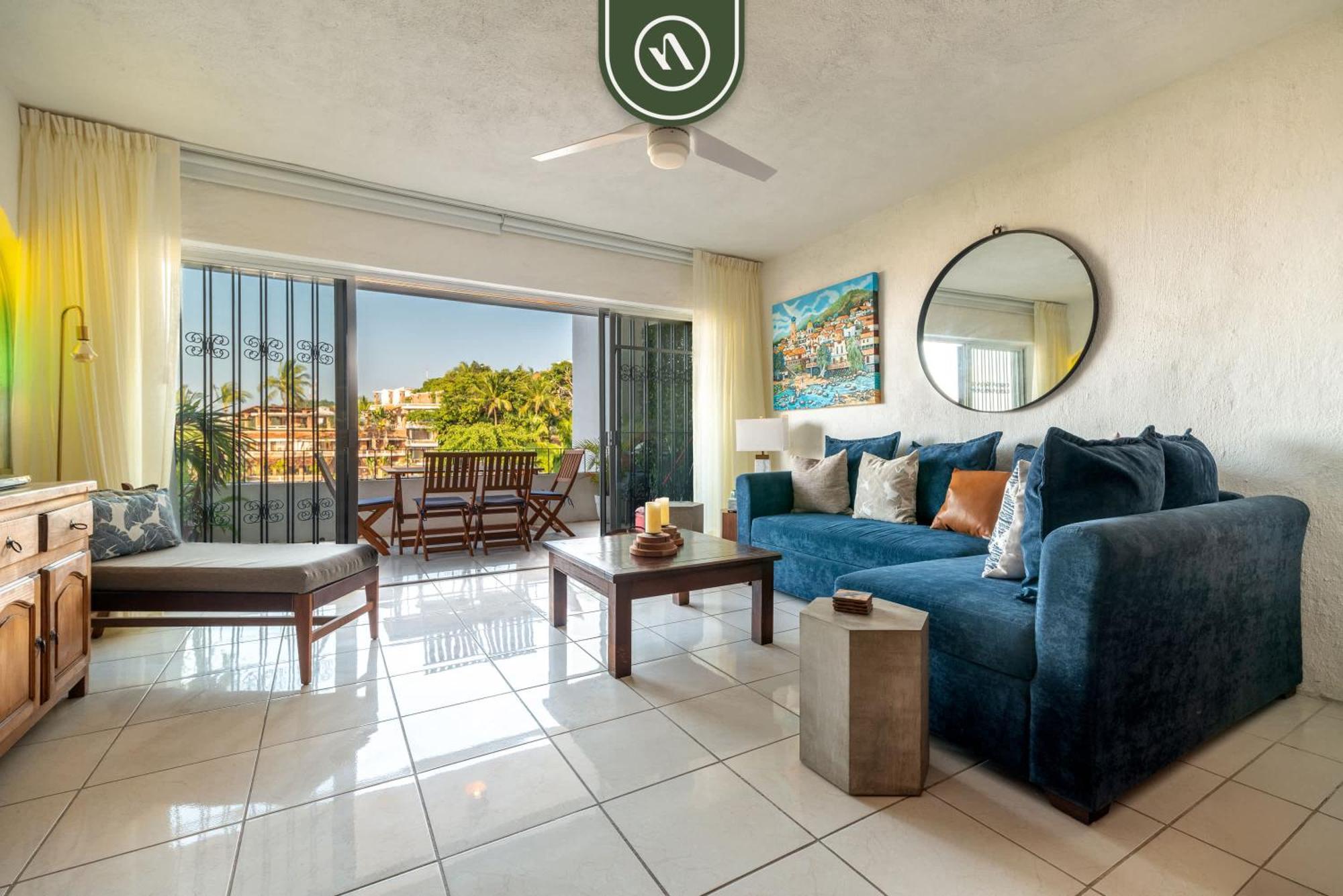 Two Story With Amazing Ocean-sunset Views *