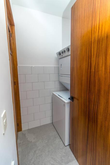 Stylish With Rooftop Pool & Modern Amenities Puerto Vallarta