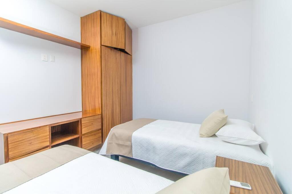 Apartment Stylish With Rooftop Pool & Modern Amenities *