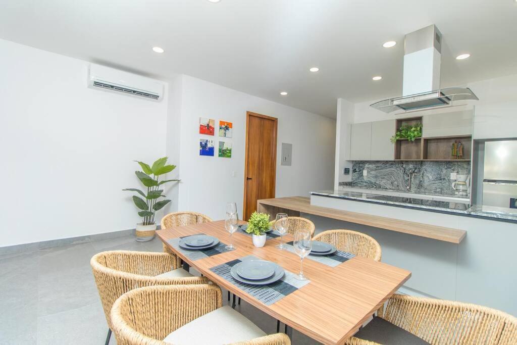 Apartment Stylish With Rooftop Pool & Modern Amenities *