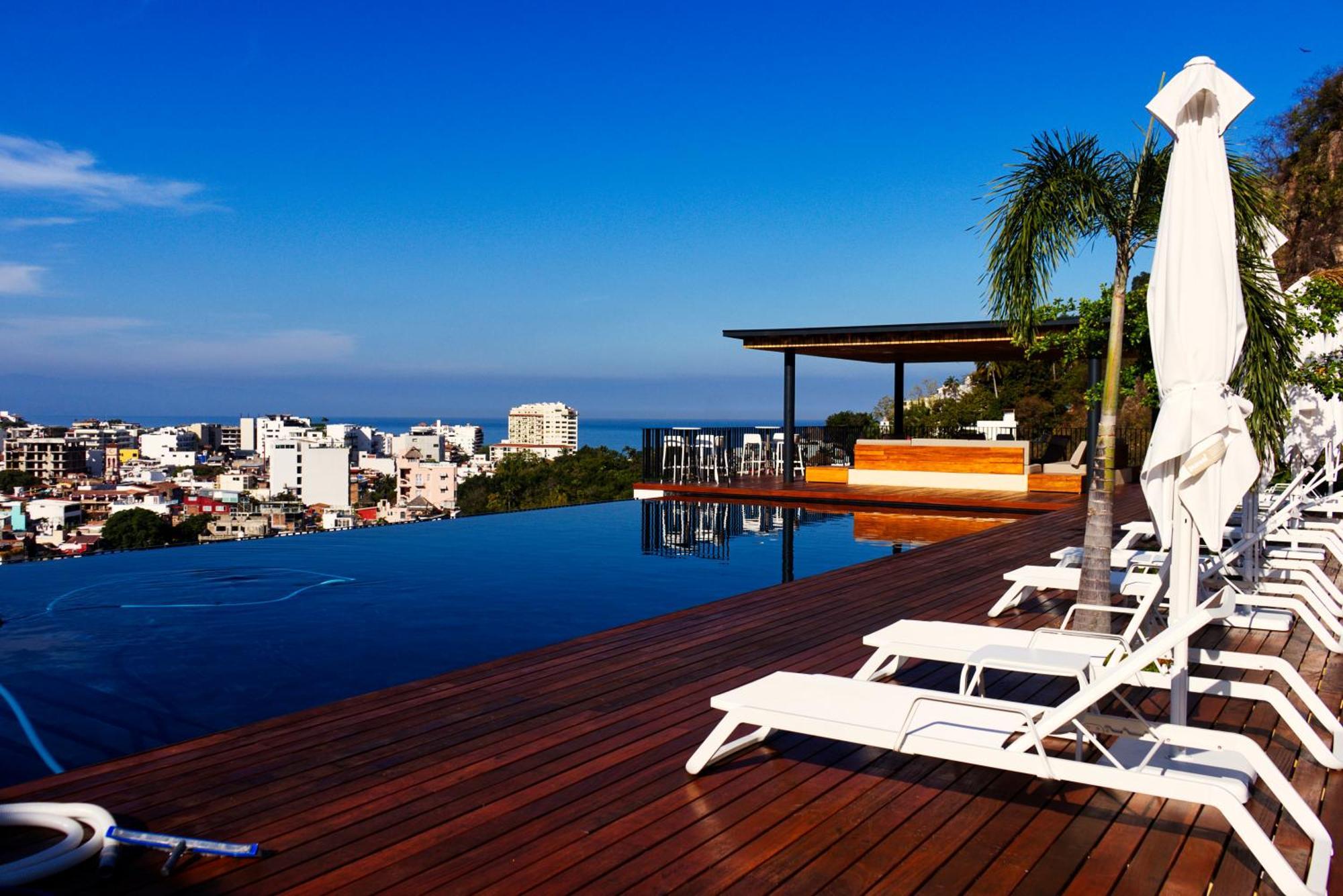 Oasis Puerto Vallarta