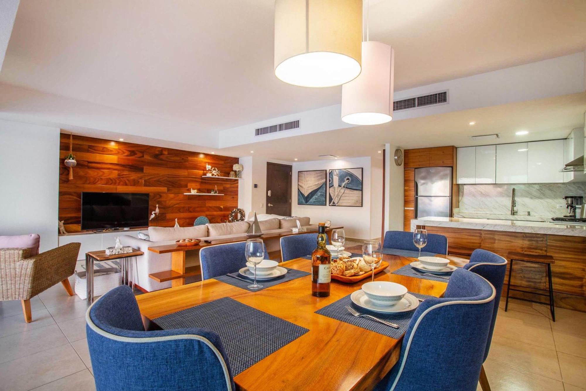 Luxurious, Beachfront 2bed/2 Bath With Designer Finishes * Puerto Vallarta