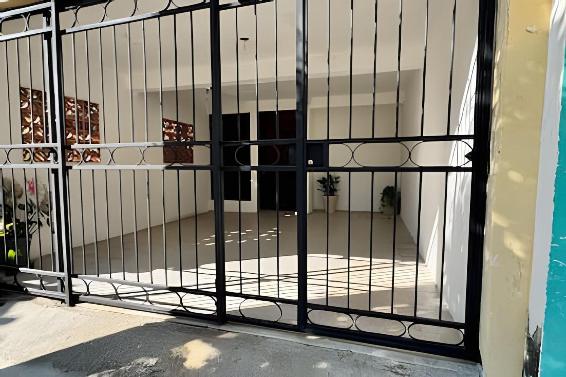Casa Cozy, 2 Bedroom, 4 Bed, 2 Baths With Parking *