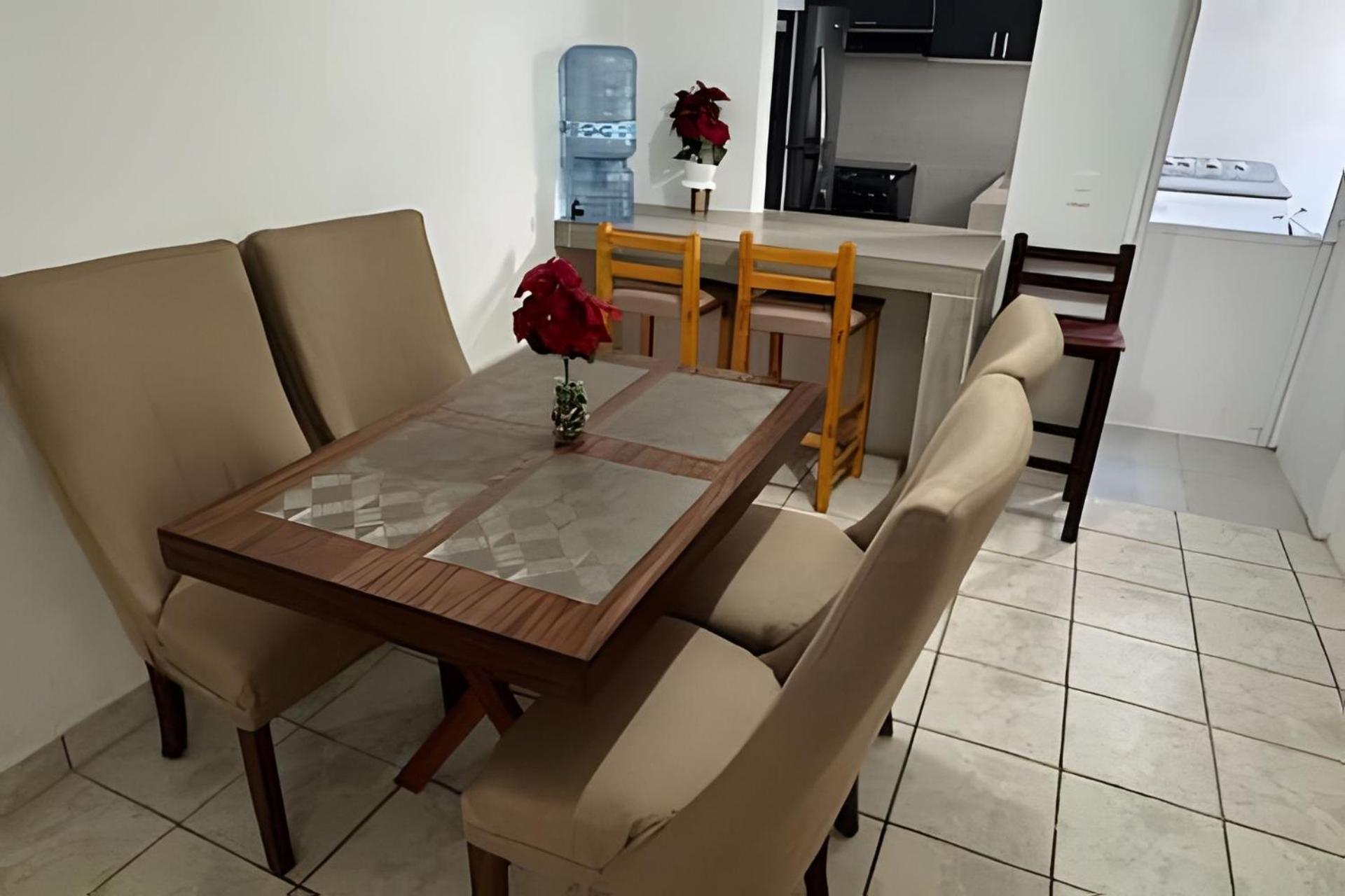 Casa Cozy, 2 Bedroom, 4 Bed, 2 Baths With Parking * Puerto Vallarta
