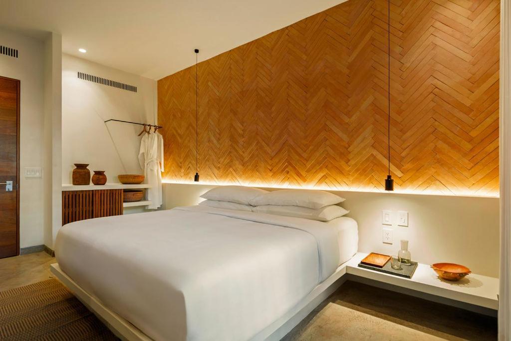 The Tryst Lgbt Hotel *