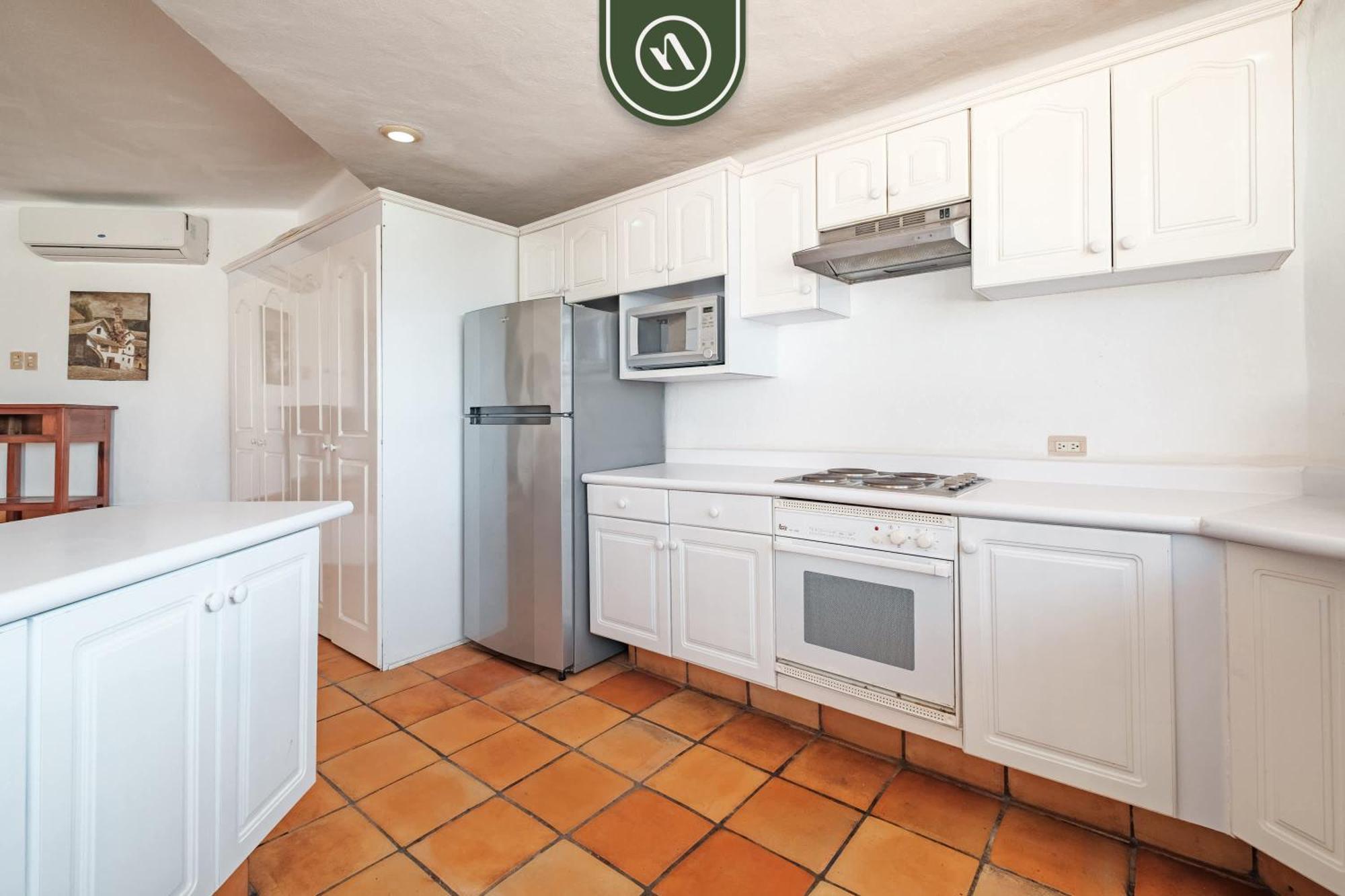 Apartment Amazing 2 Bedroom Overlooking The Pool - Romantic Zone Puerto Vallarta