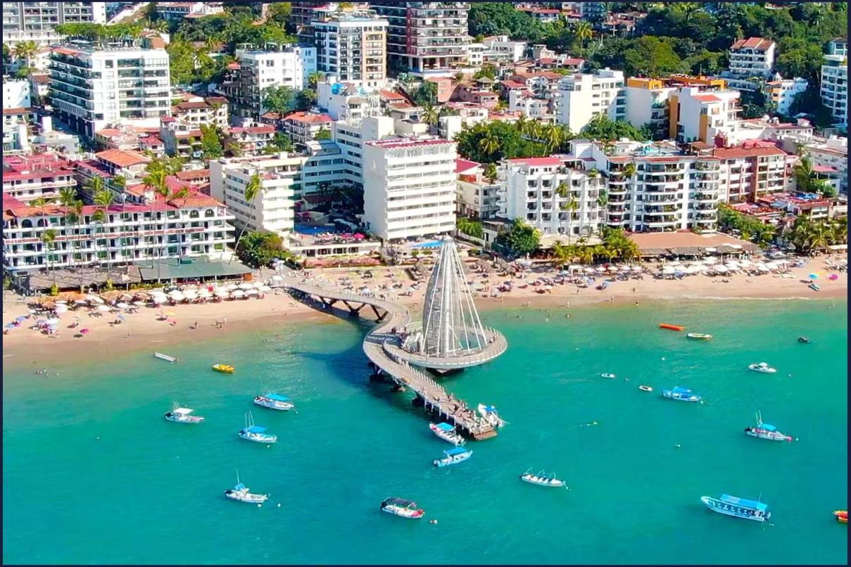 Delfin Vista Pier Front 3* Puerto Vallarta
