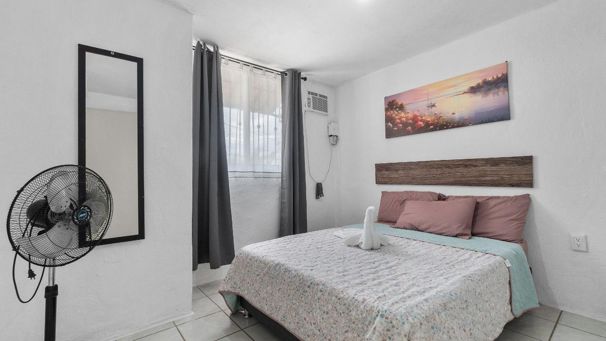Casa Cozy, 2 Bedroom, 4 Bed, 2 Baths With Parking Holiday home Puerto Vallarta