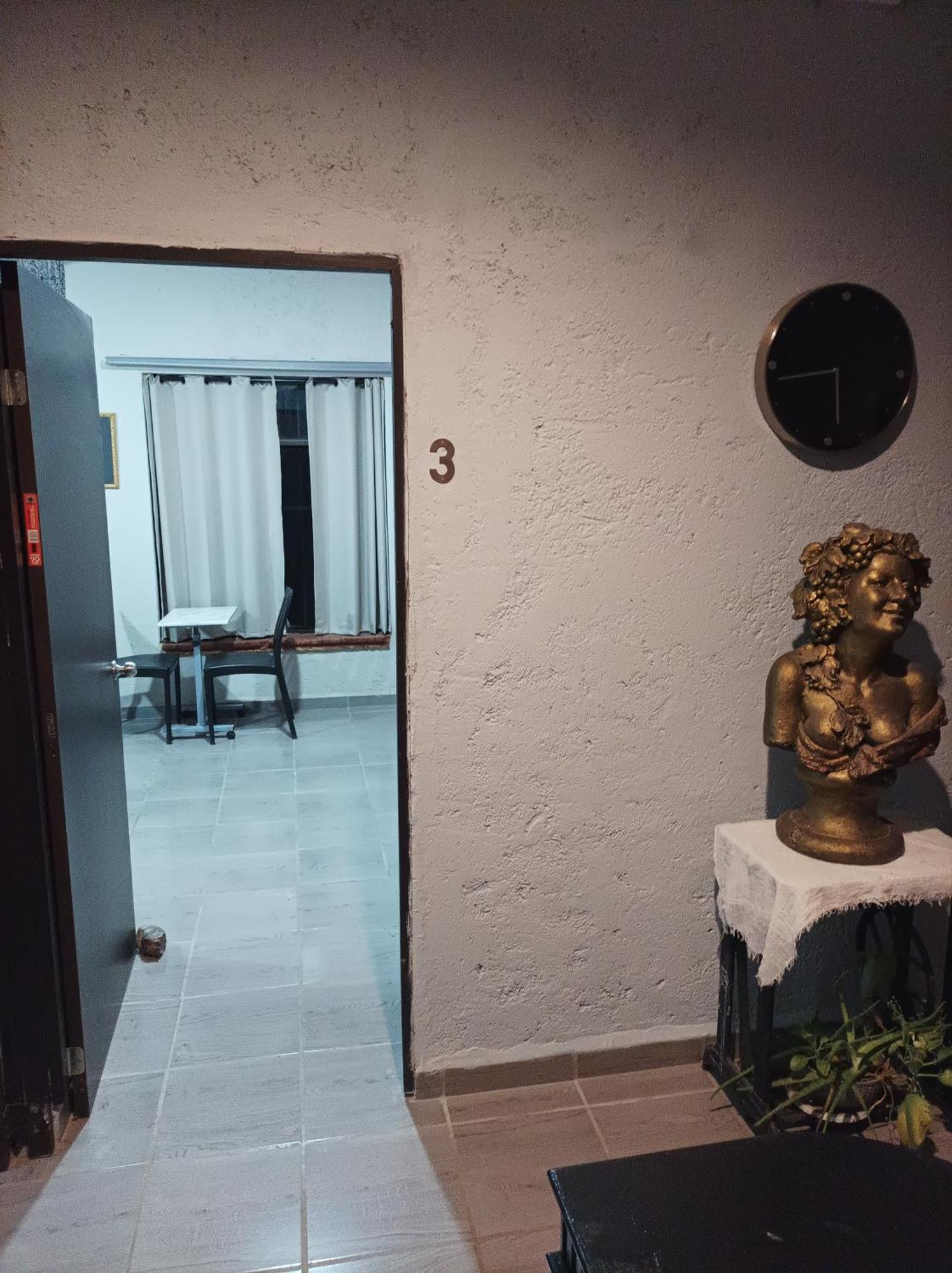 Dos Antonios Aparthotel