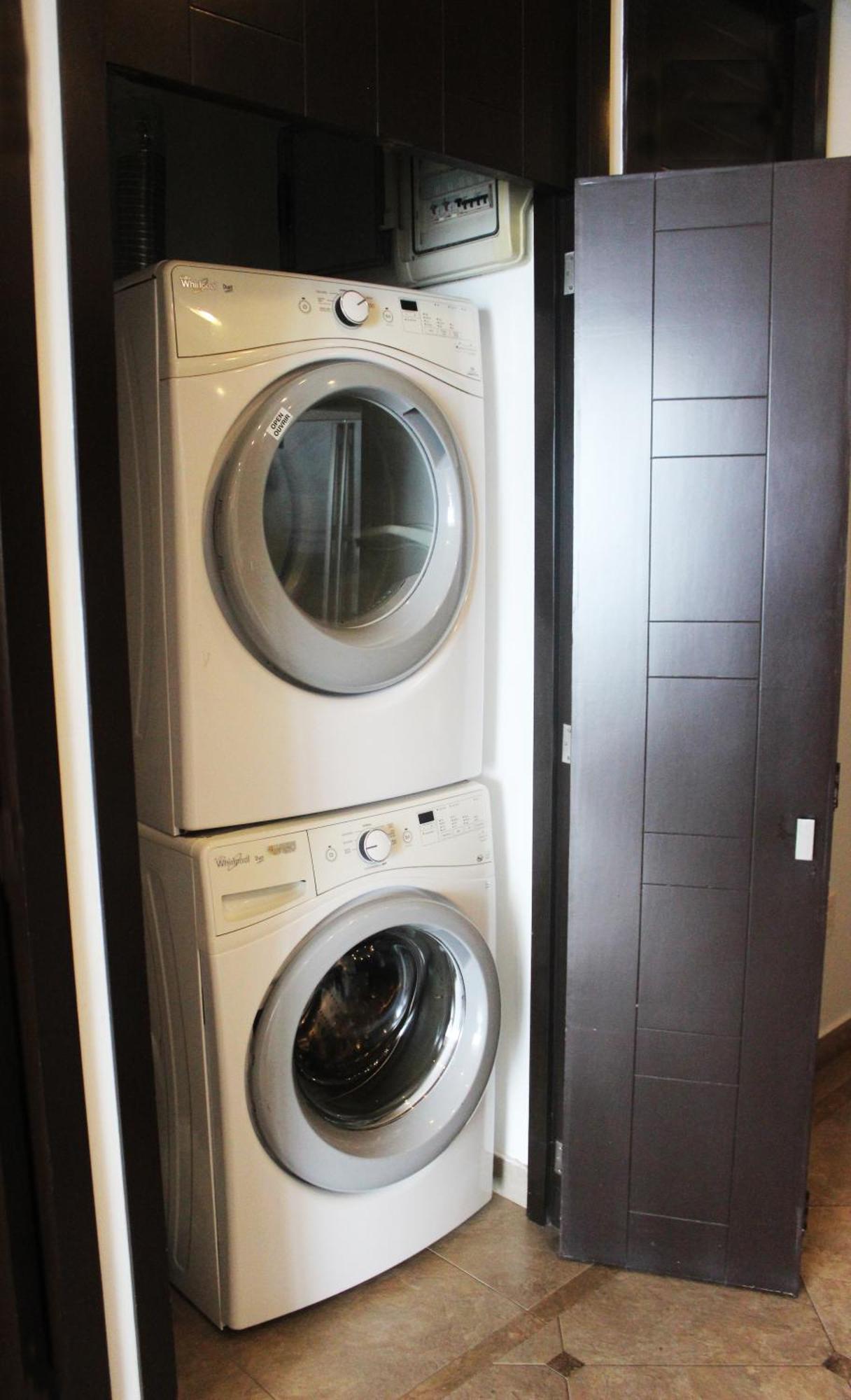 Apartment Pinnacle 180