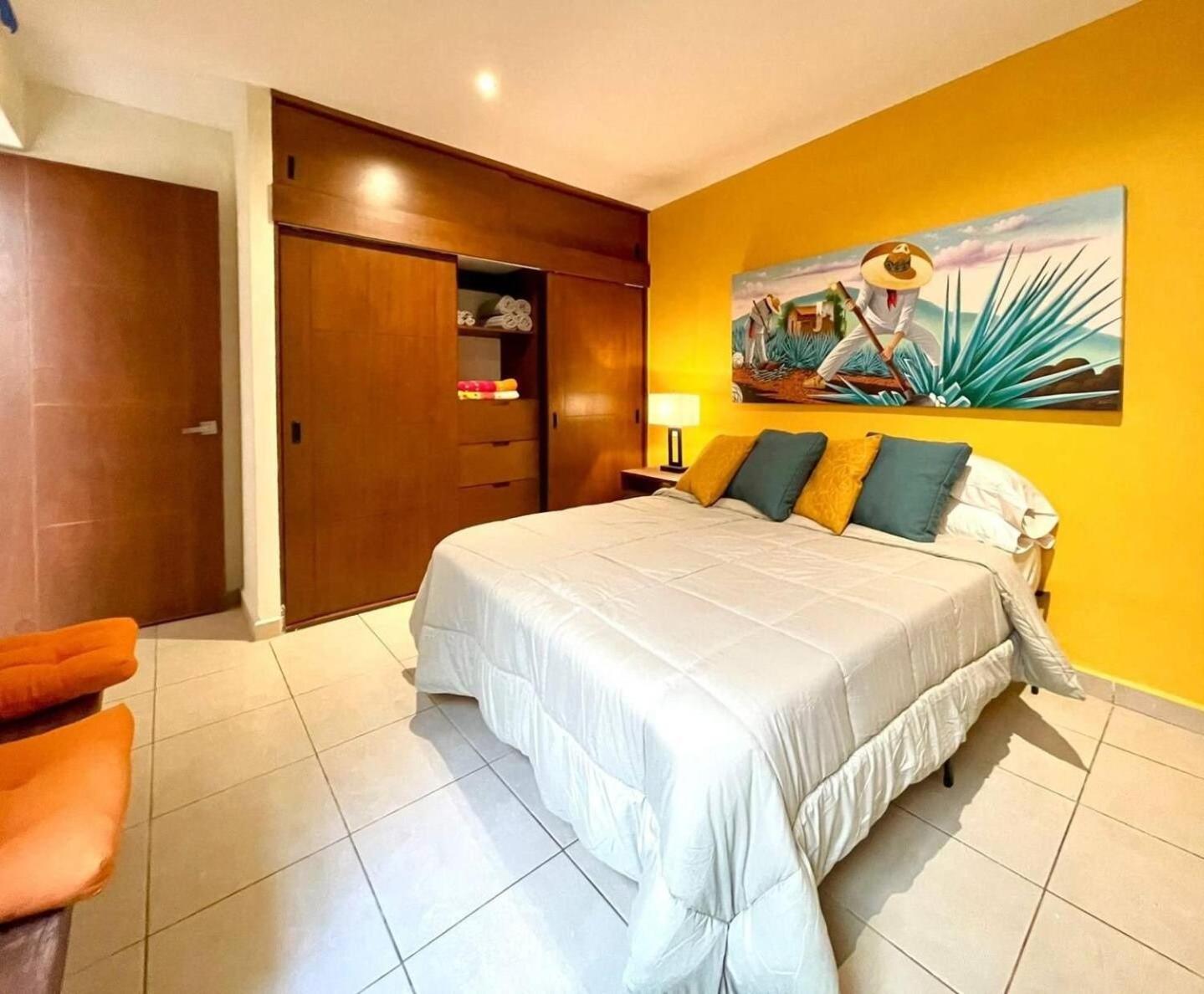 Romantic Zone Apartment