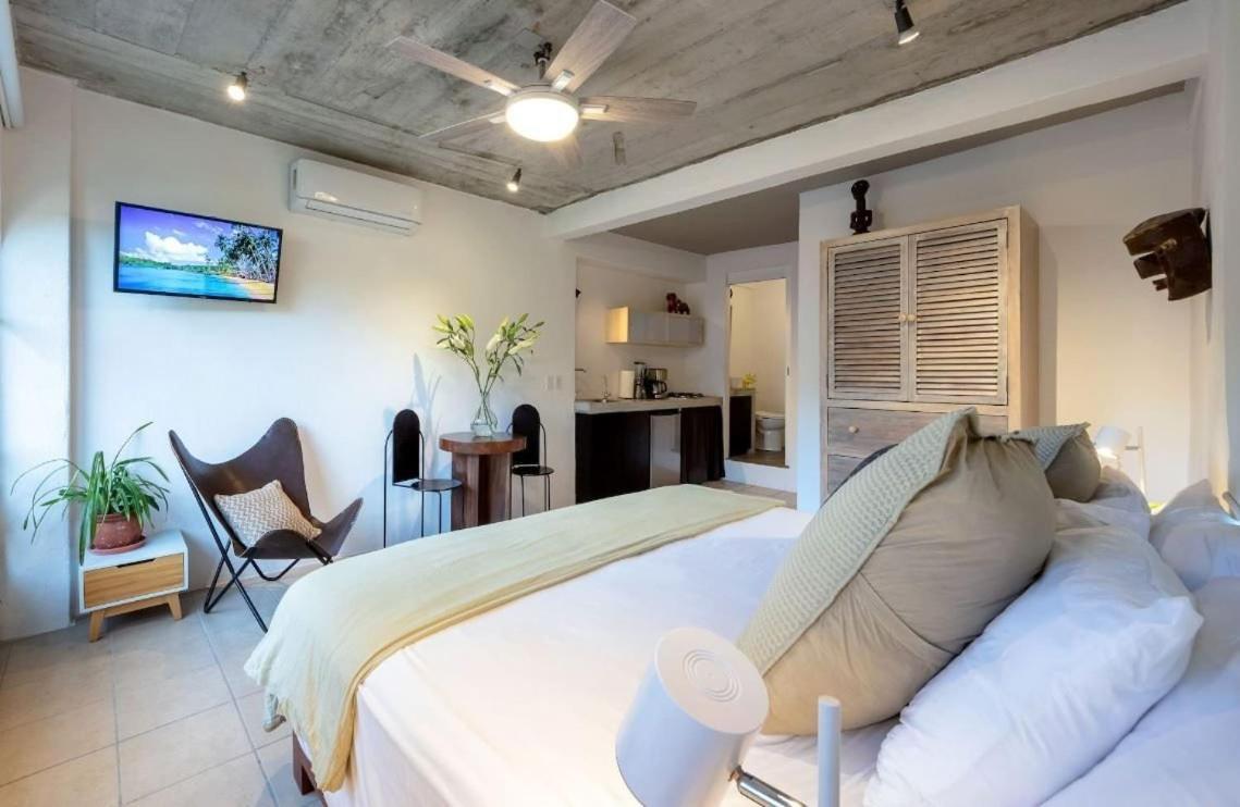 Romantic Zone Apartment