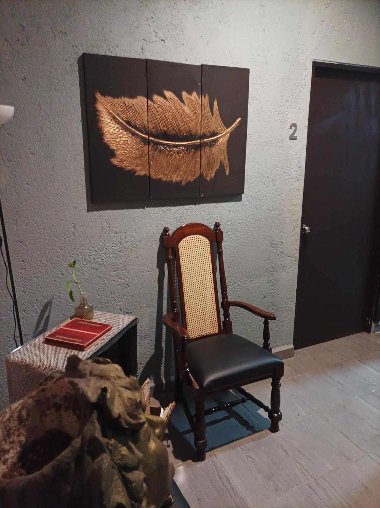 Dos Antonios