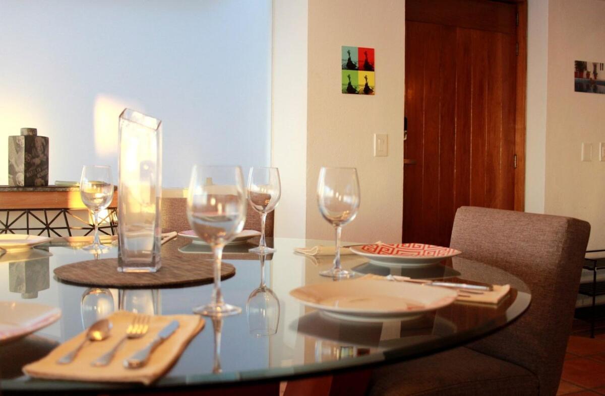 Modern Beachfront - Casa Caballito Del Mar Apartment