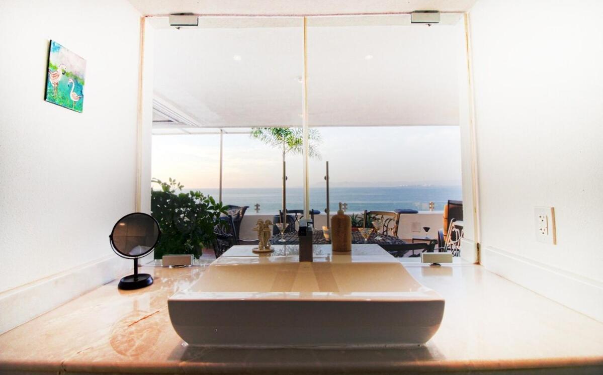 Modern Beachfront - Casa Caballito Del Mar * Puerto Vallarta