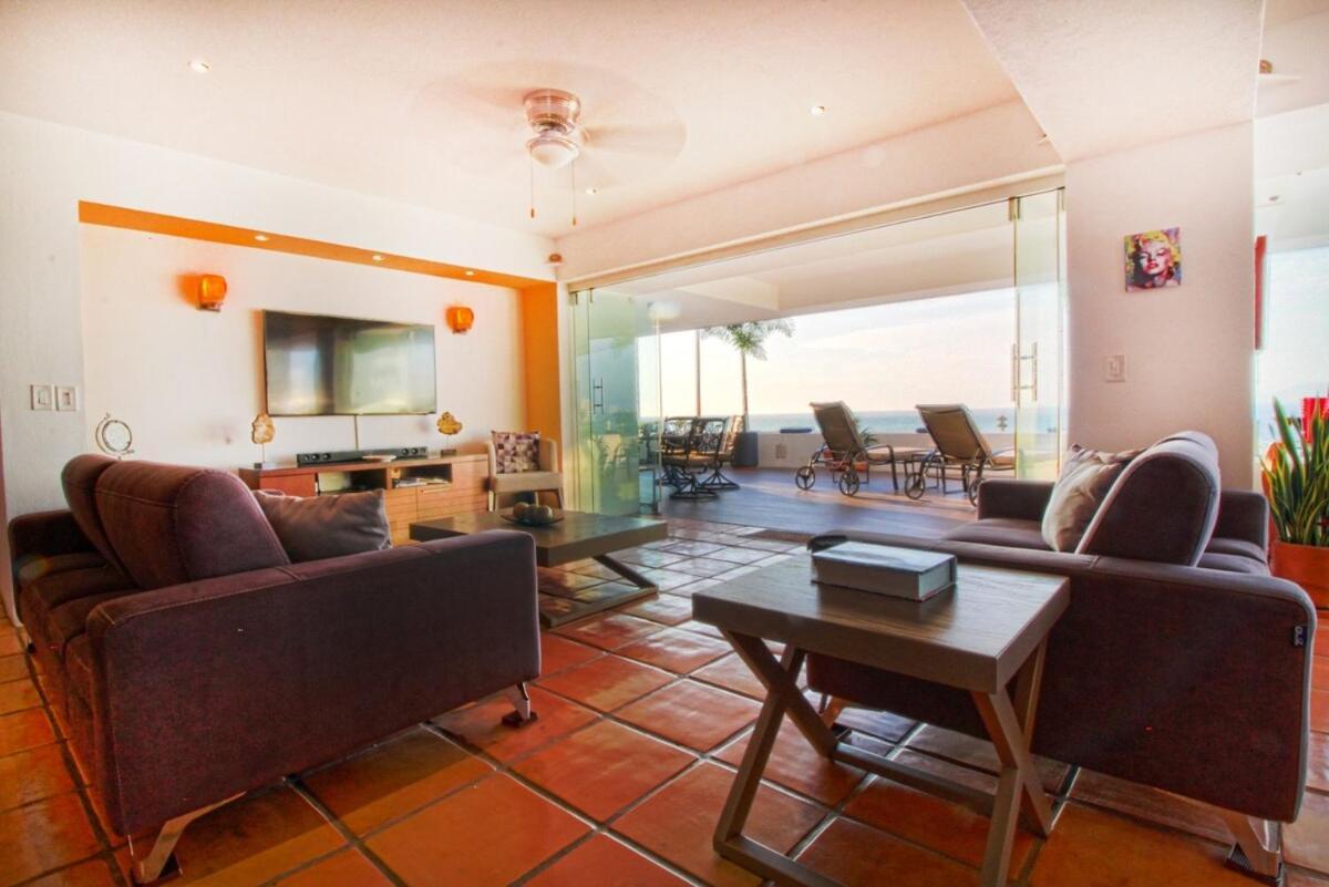 Modern Beachfront - Casa Caballito Del Mar Apartment Puerto Vallarta