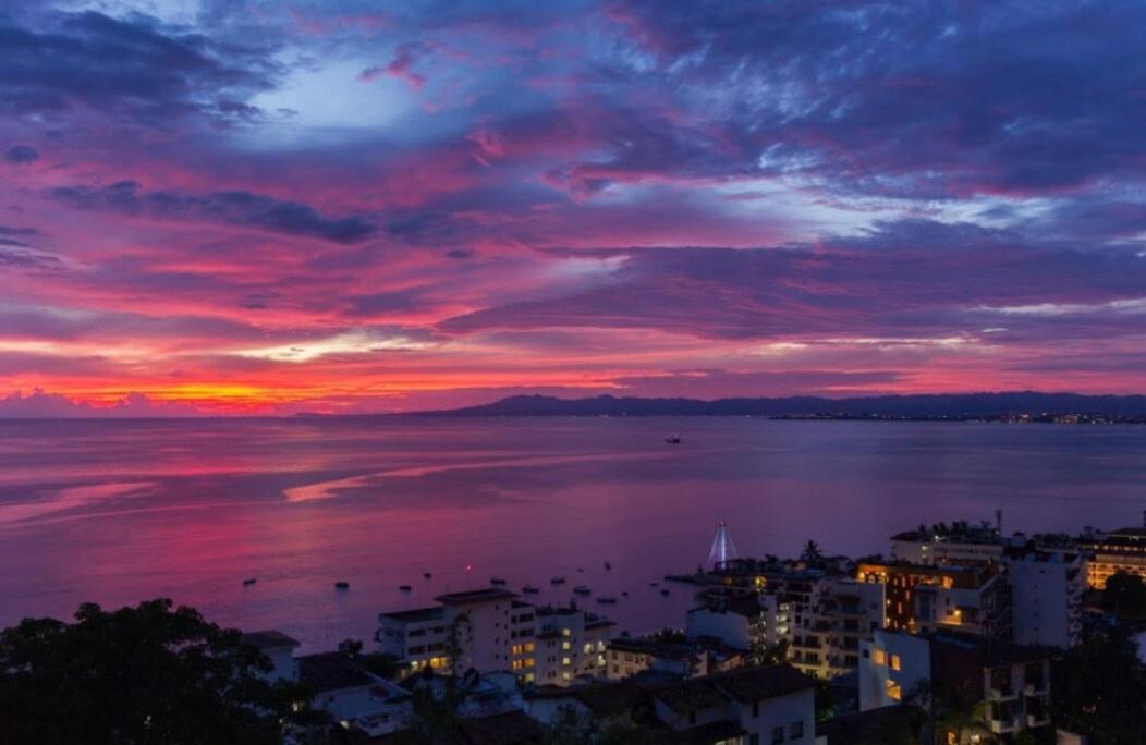 Apartment Newly Renovated B2 With Patio Sleeps 2 Puerto Vallarta
