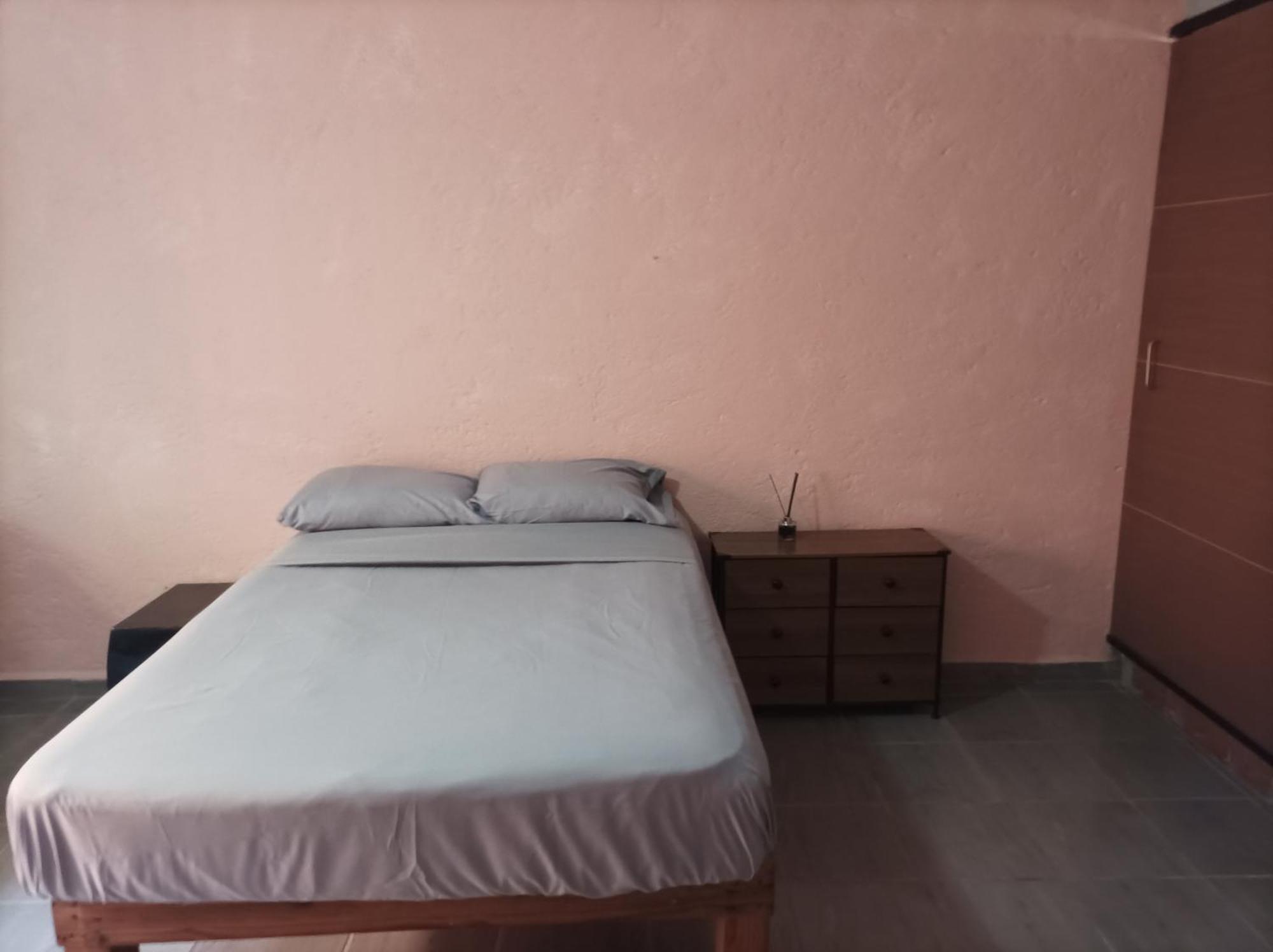 Dos Antonios Aparthotel