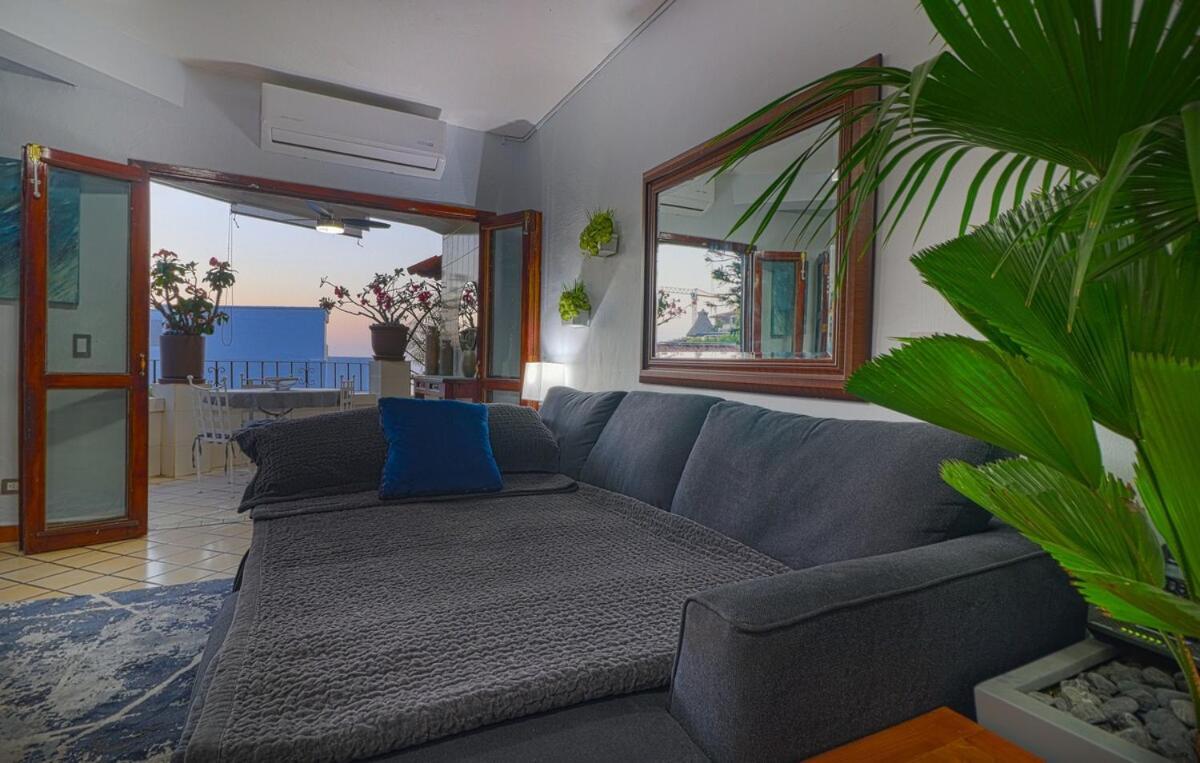 Apartment Of Life - One Bedroom Ocean Views