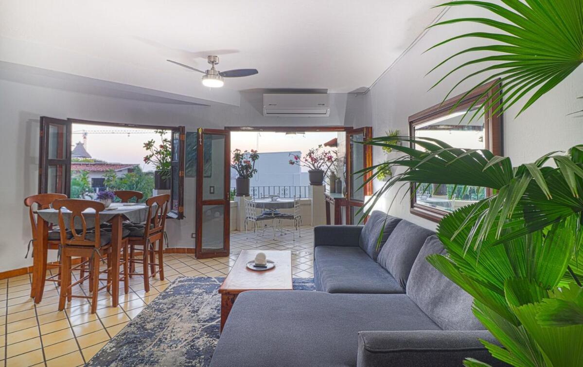 Apartment Of Life - One Bedroom Ocean Views *