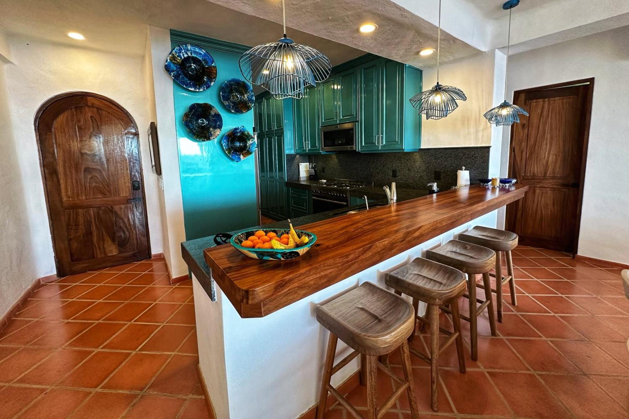 Costa De Oro 602, Puerto Vallarta, Mexico Apartment *