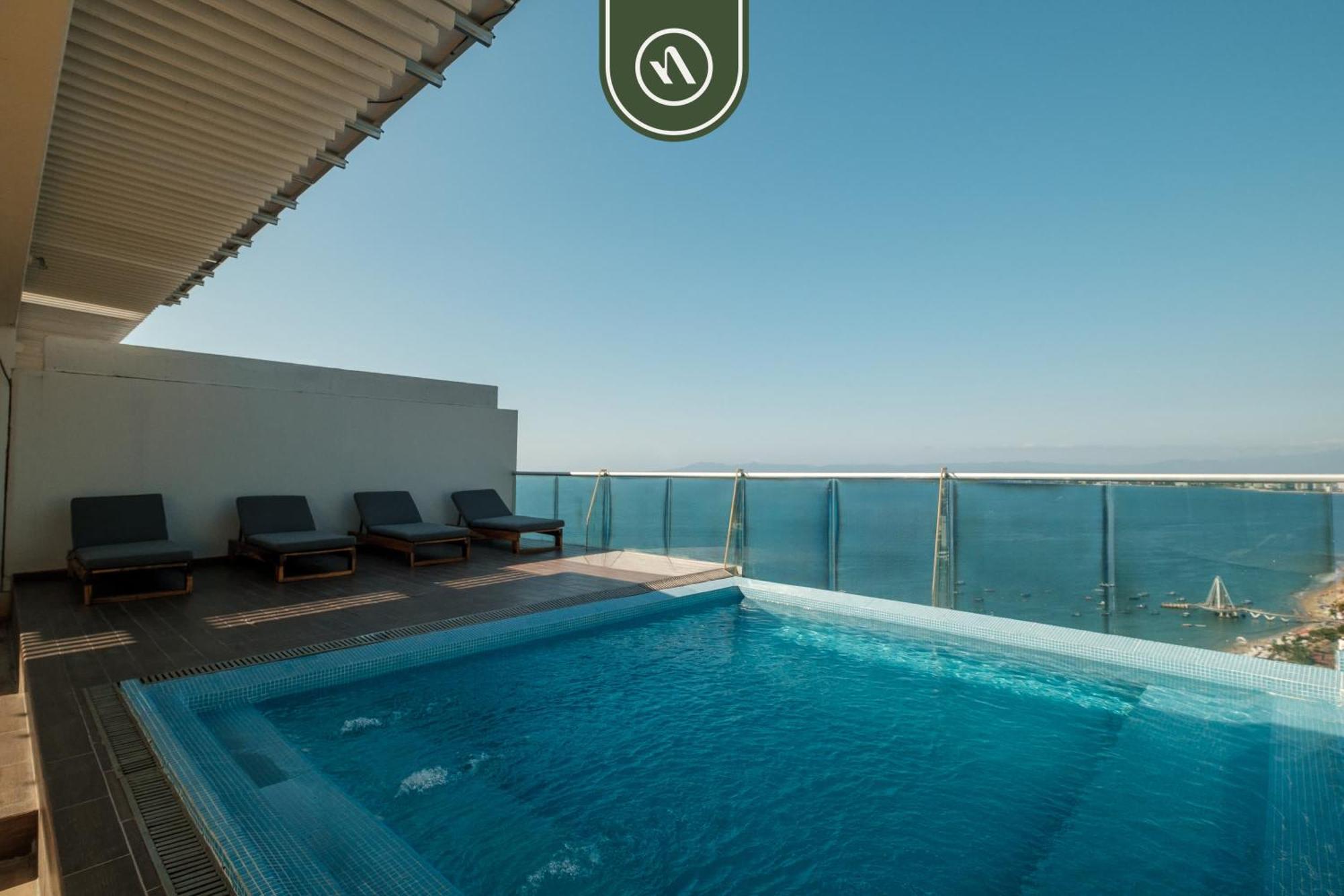 Apartment Oceanview 3 Bedroom Penthouse With Private Terrace - Bbq *
