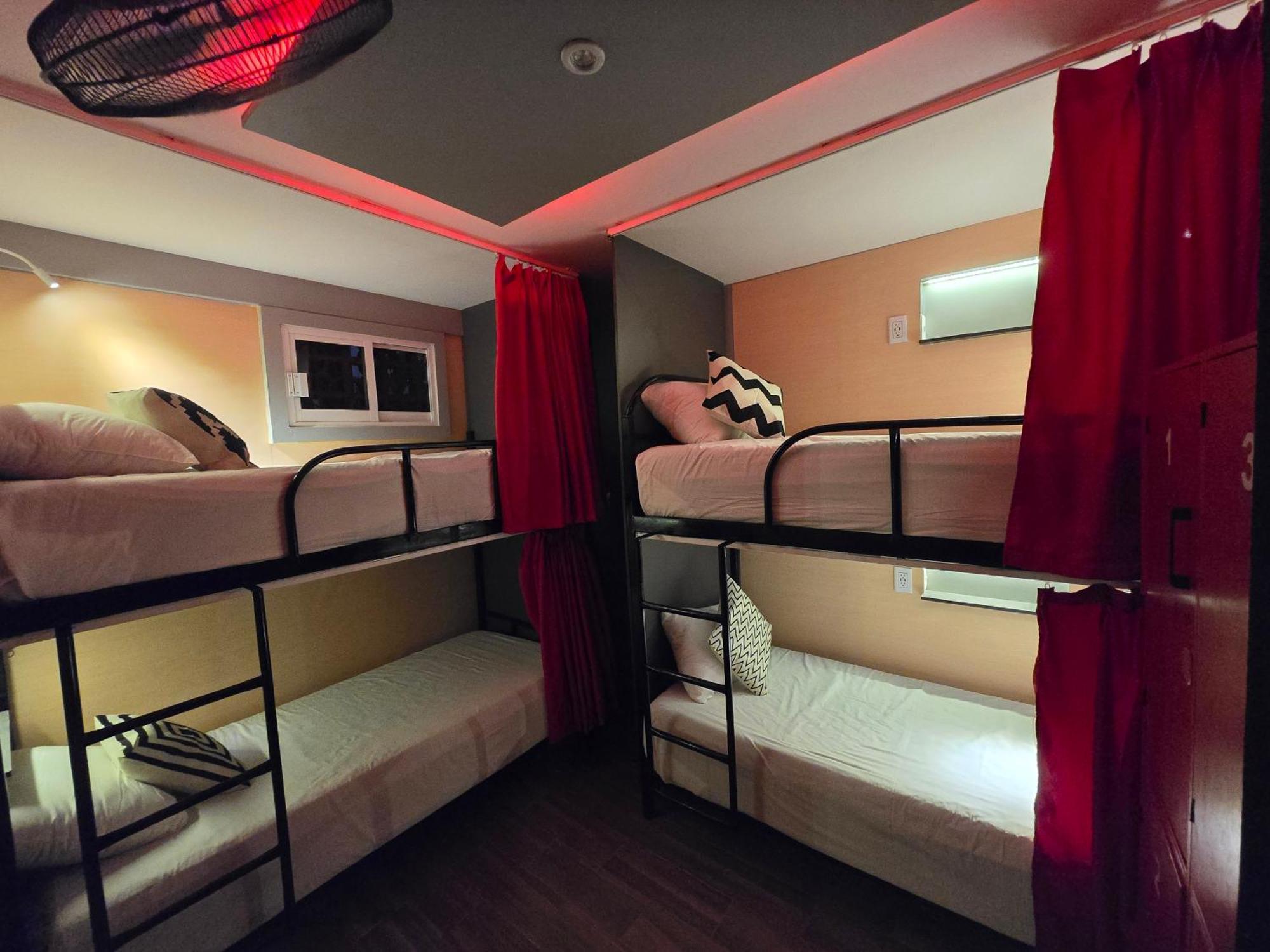 Spartacus Boutique For Men Guest house *